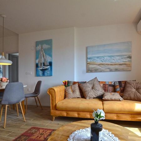 Sarah Apartment Rovinj Bagian luar foto