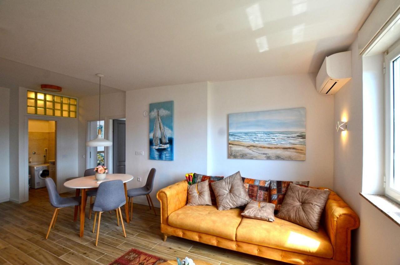 Sarah Apartment Rovinj Bagian luar foto