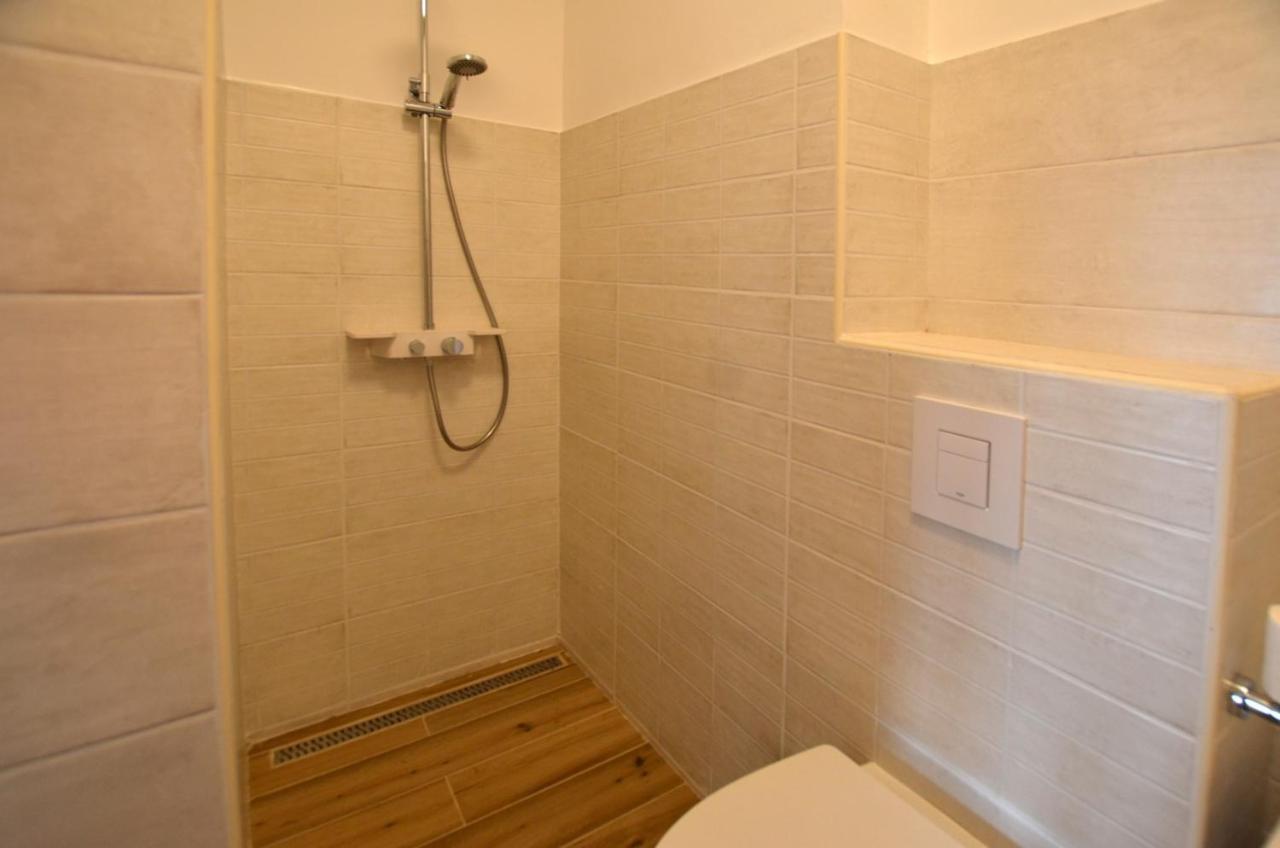 Sarah Apartment Rovinj Bagian luar foto
