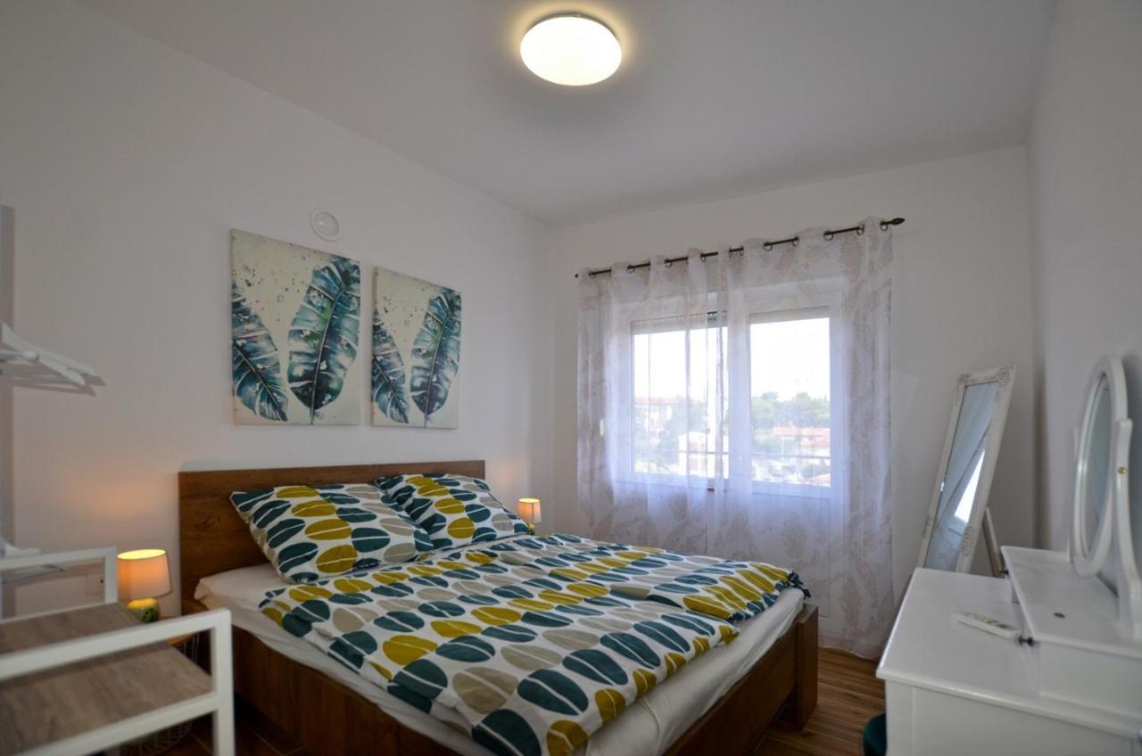 Sarah Apartment Rovinj Bagian luar foto