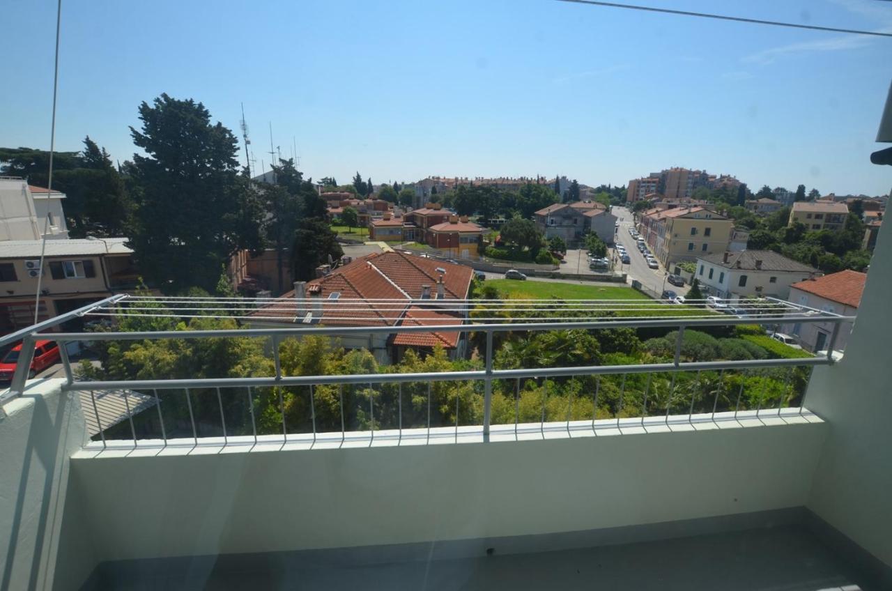Sarah Apartment Rovinj Bagian luar foto